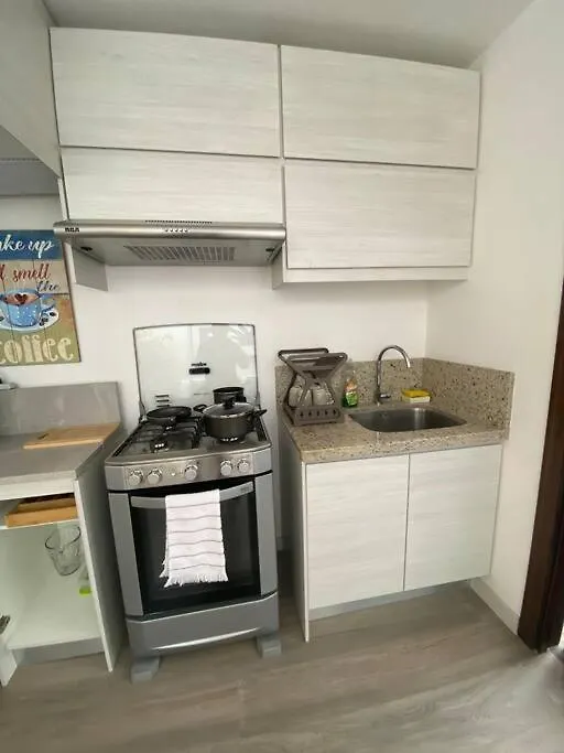 Modern Cozy Suite Cuenca 0*,